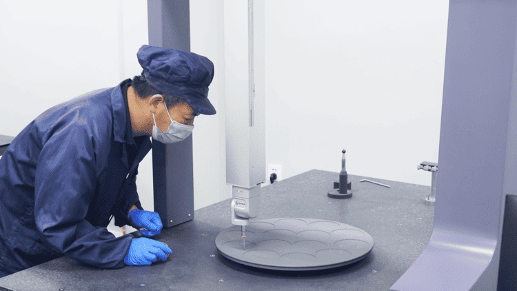 4. CVD SiC-single wafer susceptorverwerking